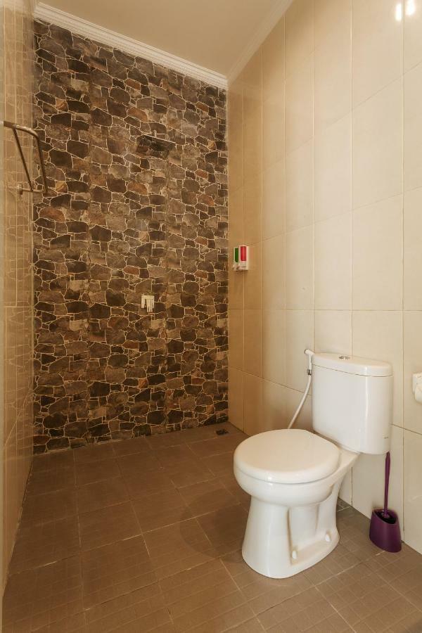 סמיניאק Villa Julie מראה חיצוני תמונה