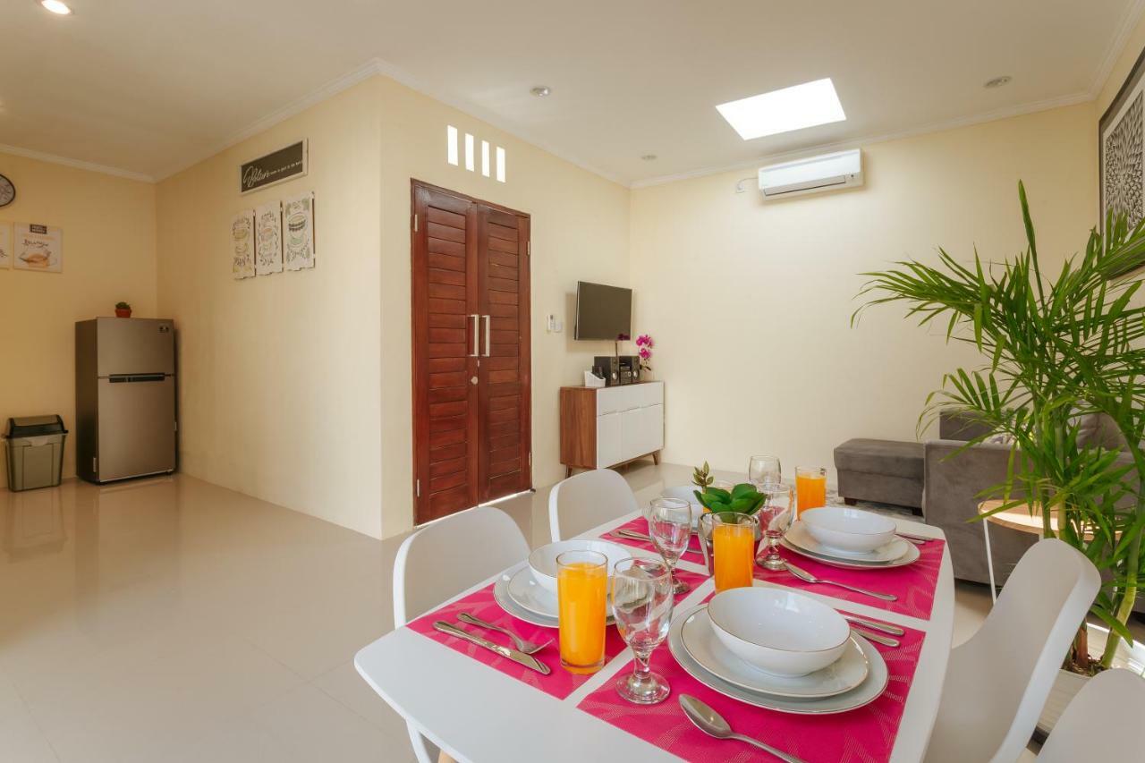 סמיניאק Villa Julie מראה חיצוני תמונה